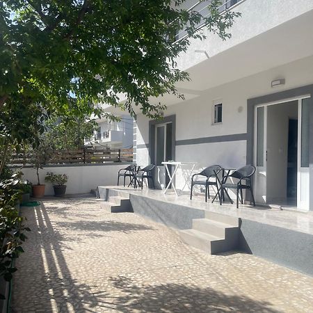 Sunflower Apartments Saranda Kültér fotó