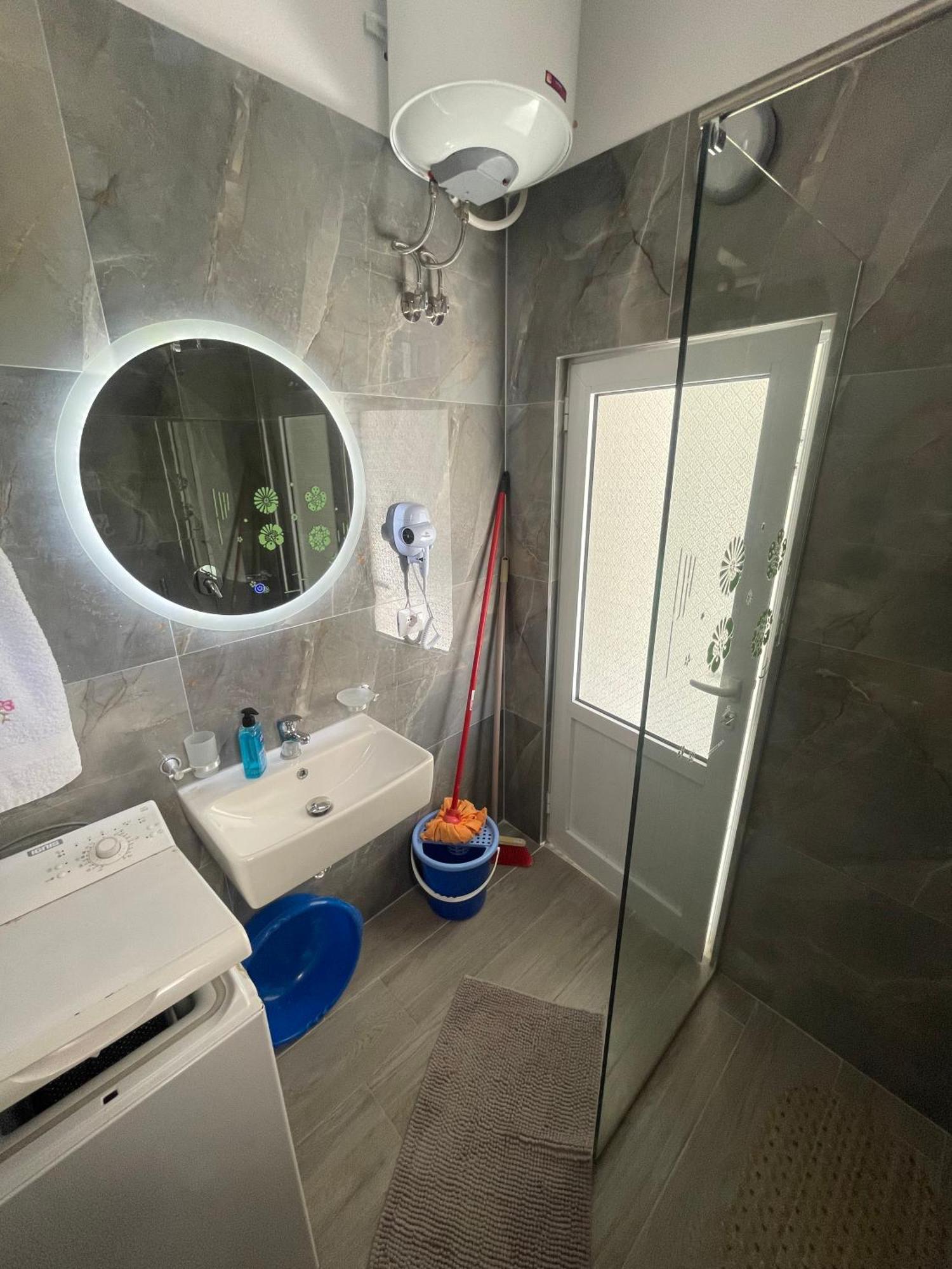 Sunflower Apartments Saranda Kültér fotó