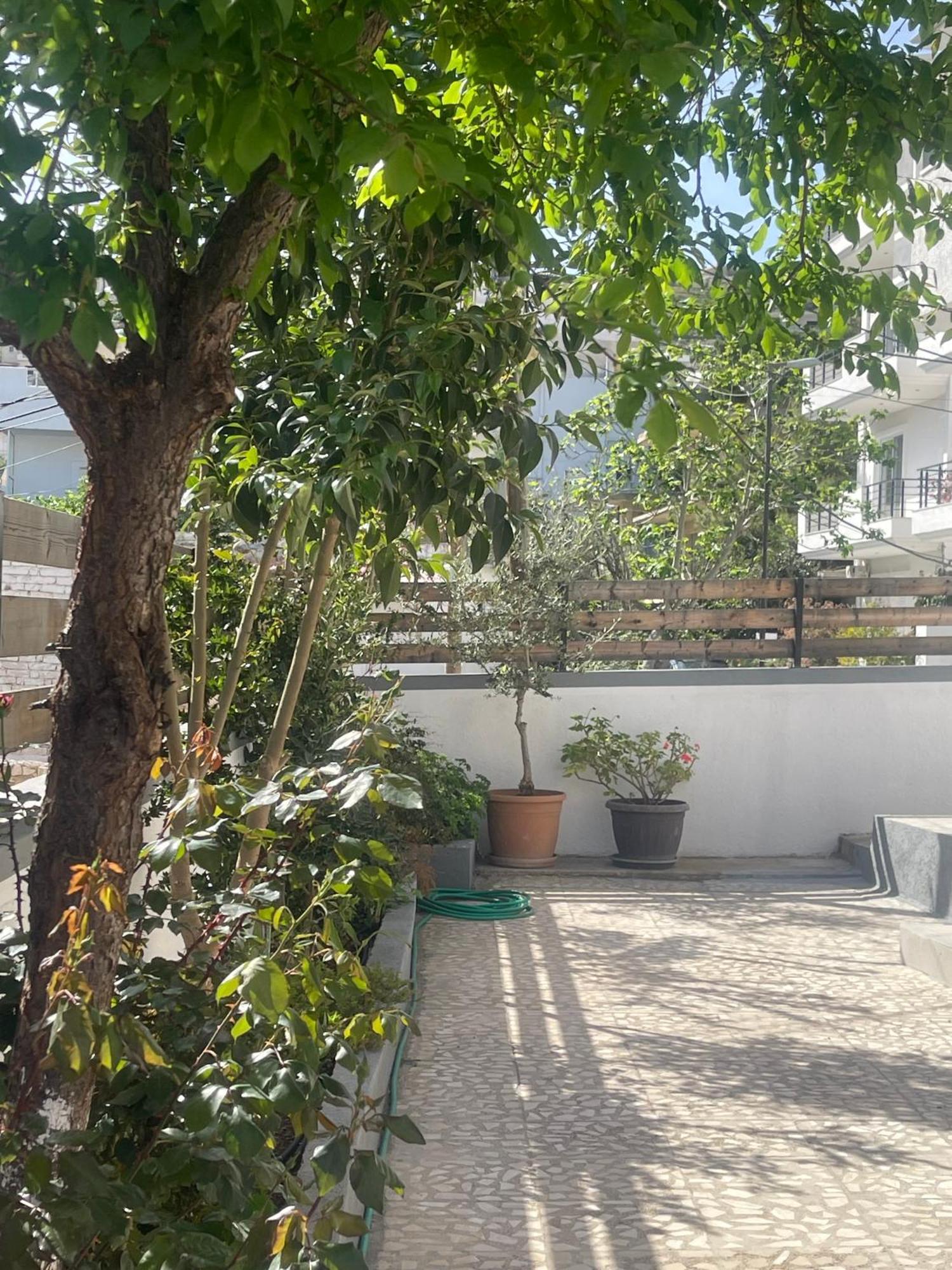 Sunflower Apartments Saranda Kültér fotó