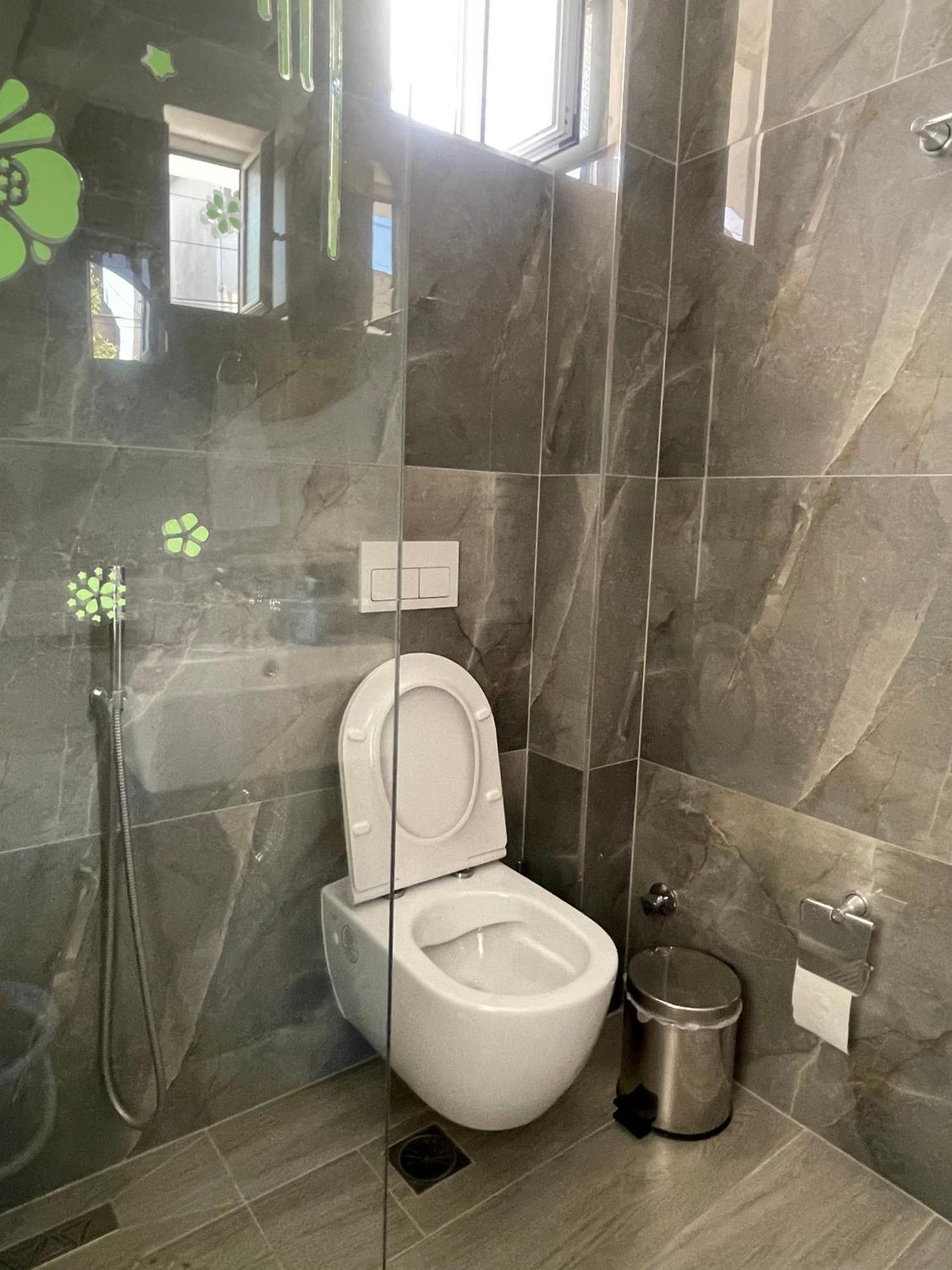 Sunflower Apartments Saranda Kültér fotó